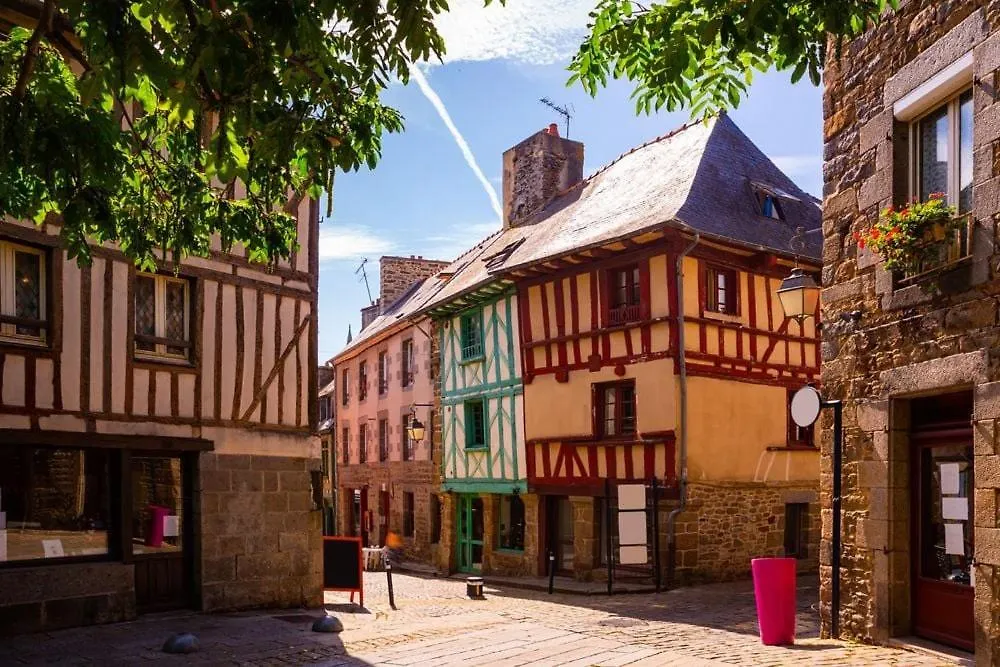 Studio La Ville Jouha - Proche Gare Saint-Brieuc 0*,  Frankrike